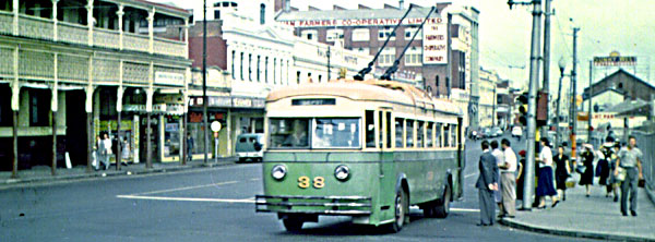 Perth Trolleybus 13 Wellington St